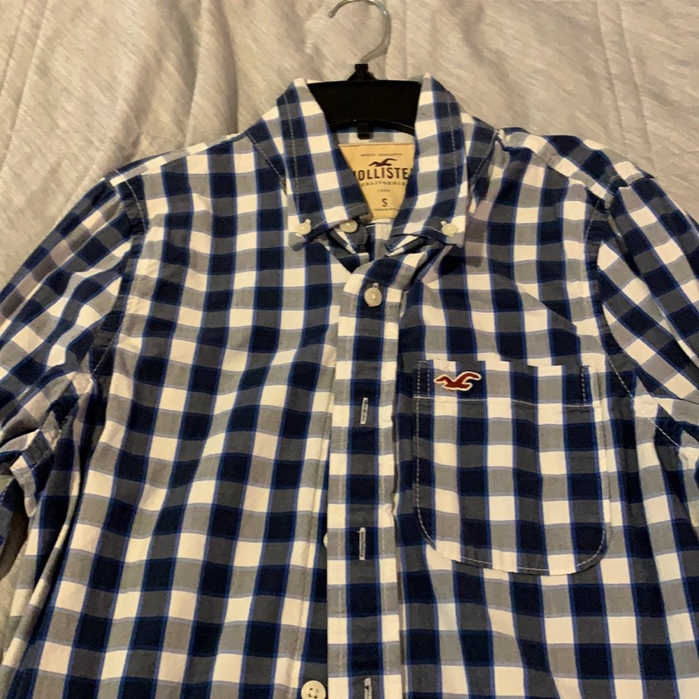 Hollister Small Boys collared shirt